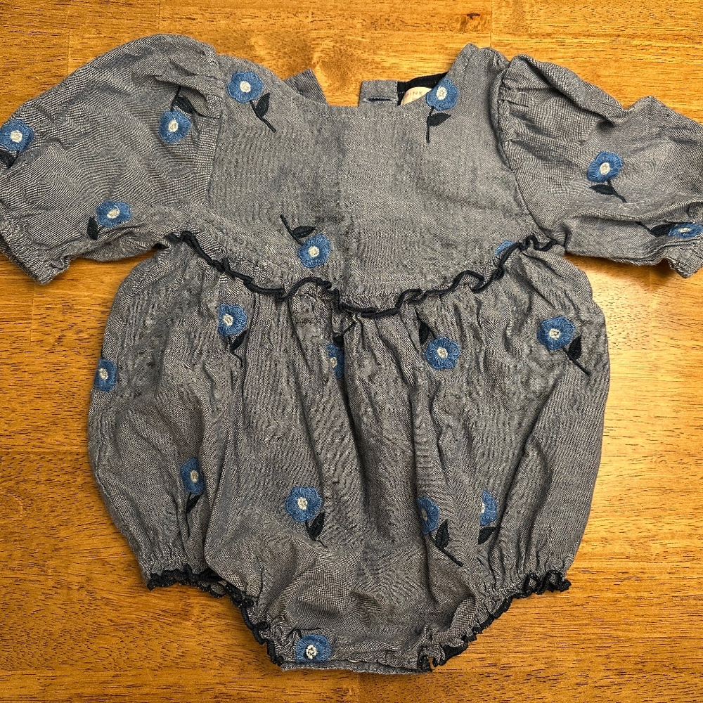 Pink Chicken 3-6 mo baby bubble